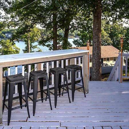 Funky Little Lakehouse - Private Dock And Sunset View Sunrise Beach 외부 사진
